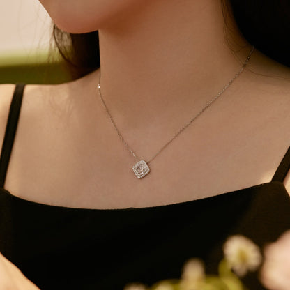 [Kismet Jewels ]Sparkling Asscher Cut Necklace