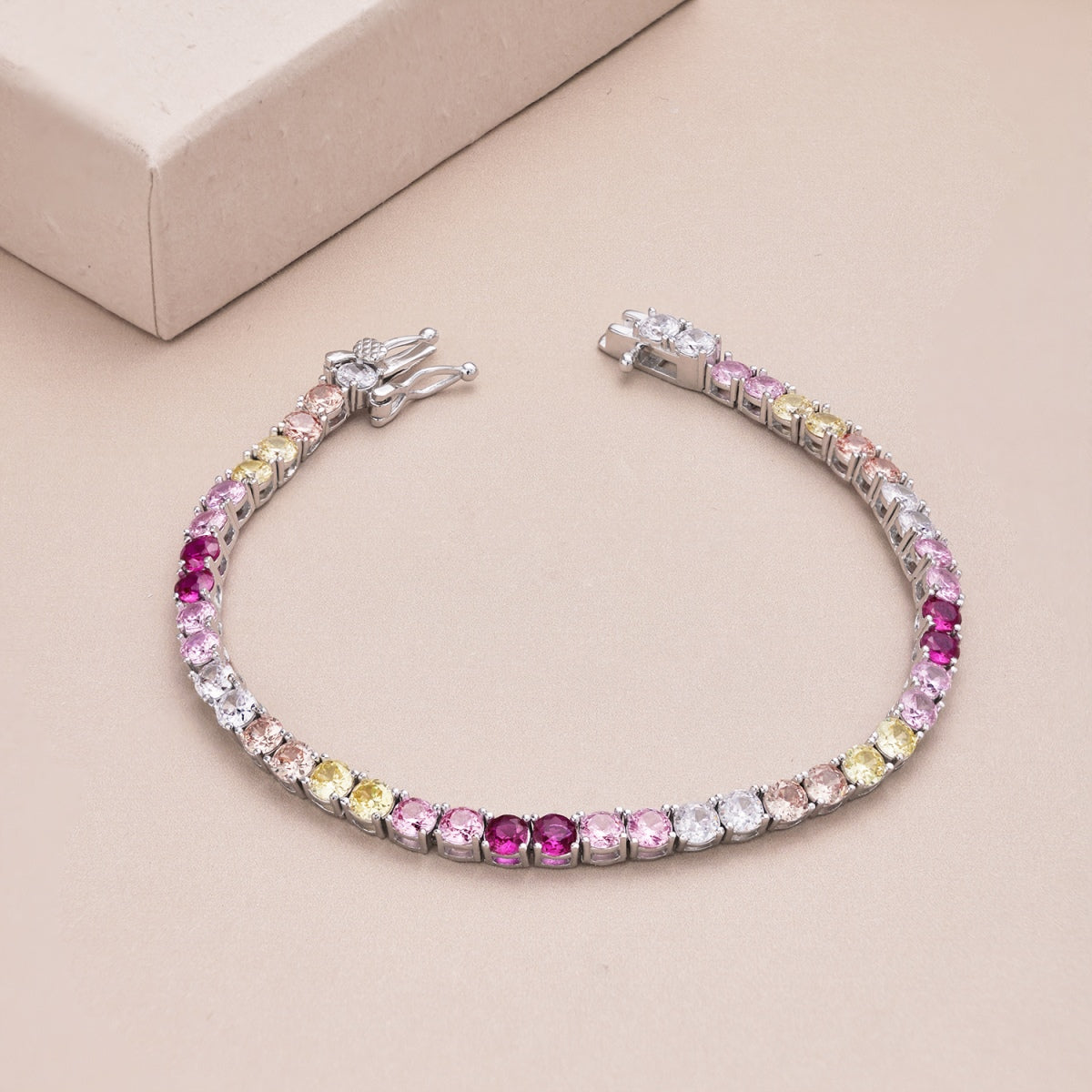 [Echo Fine ]Radiant Colorful Round Cut Tennis Bracelet