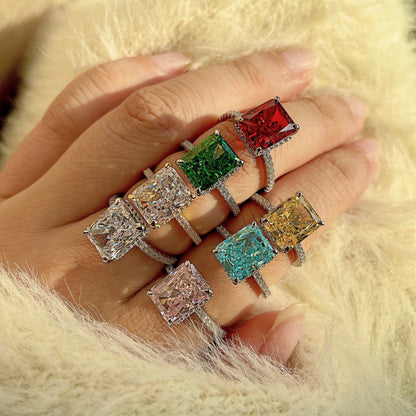 [Kismet Jewels ]4.0 Carat Luxurious Engagement Ring