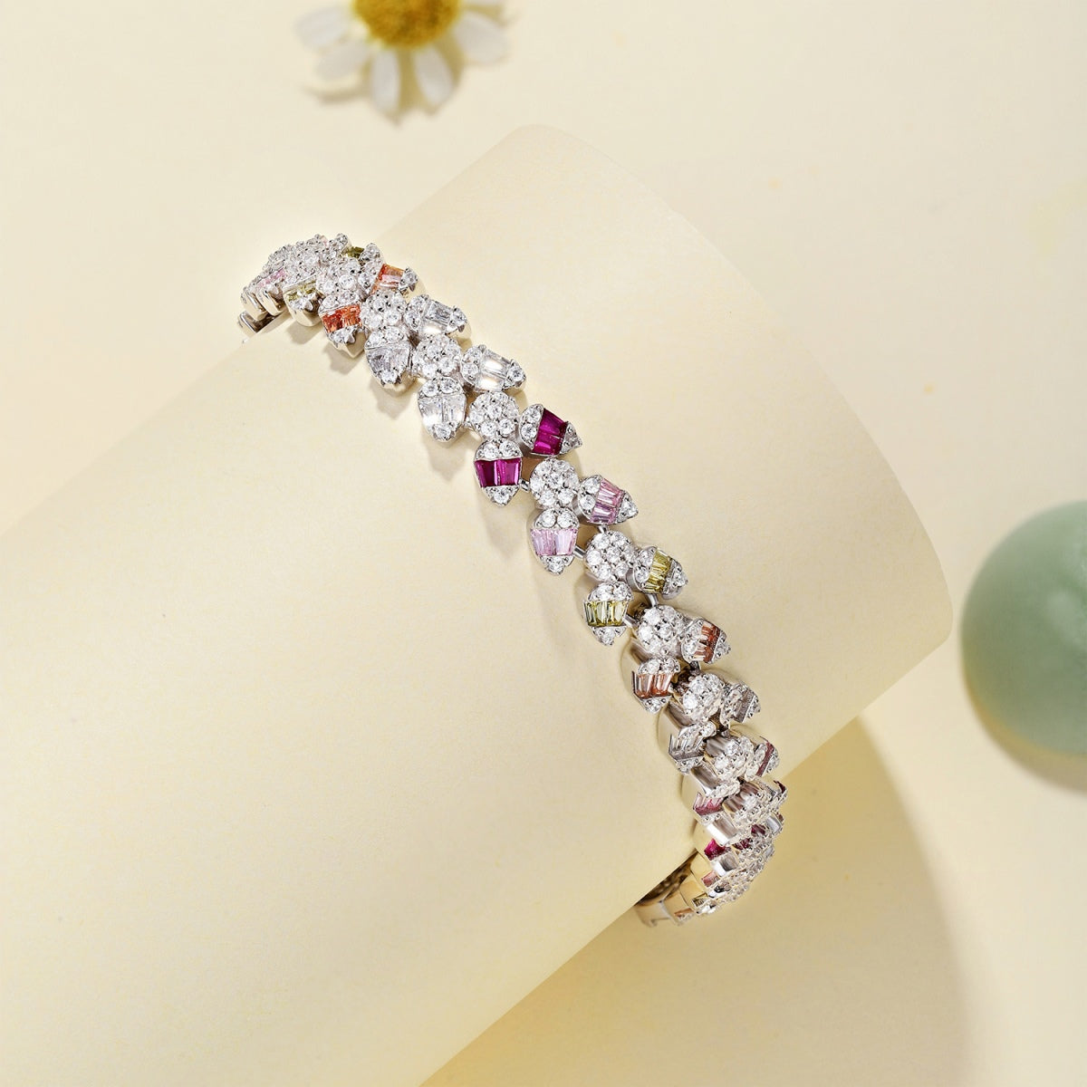 [Kismet Jewels ]Dainty Exquisite Flower Shape Daily Bracelet