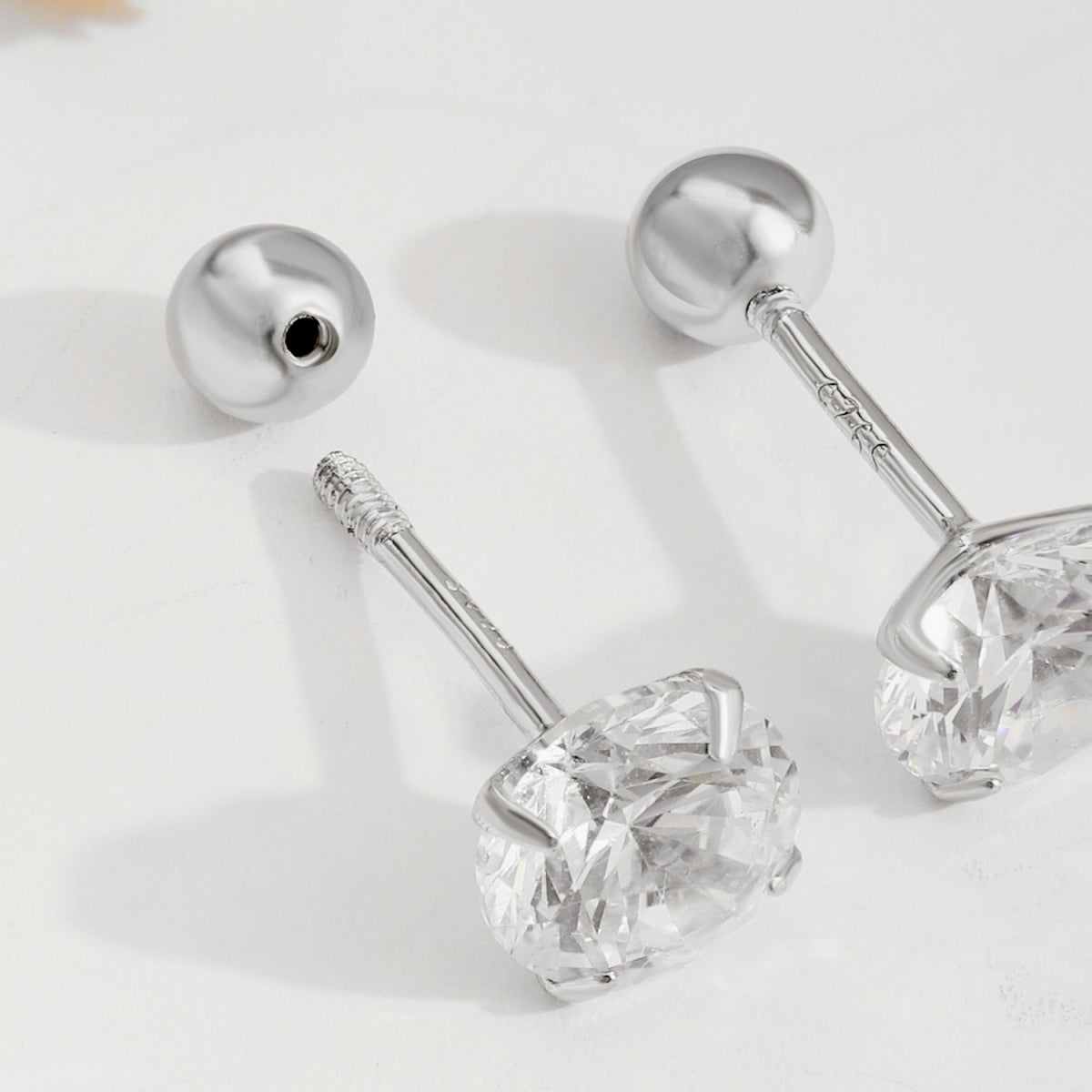 [Kismet Jewels ]Unique U-Shaped Ear Bone Earrings