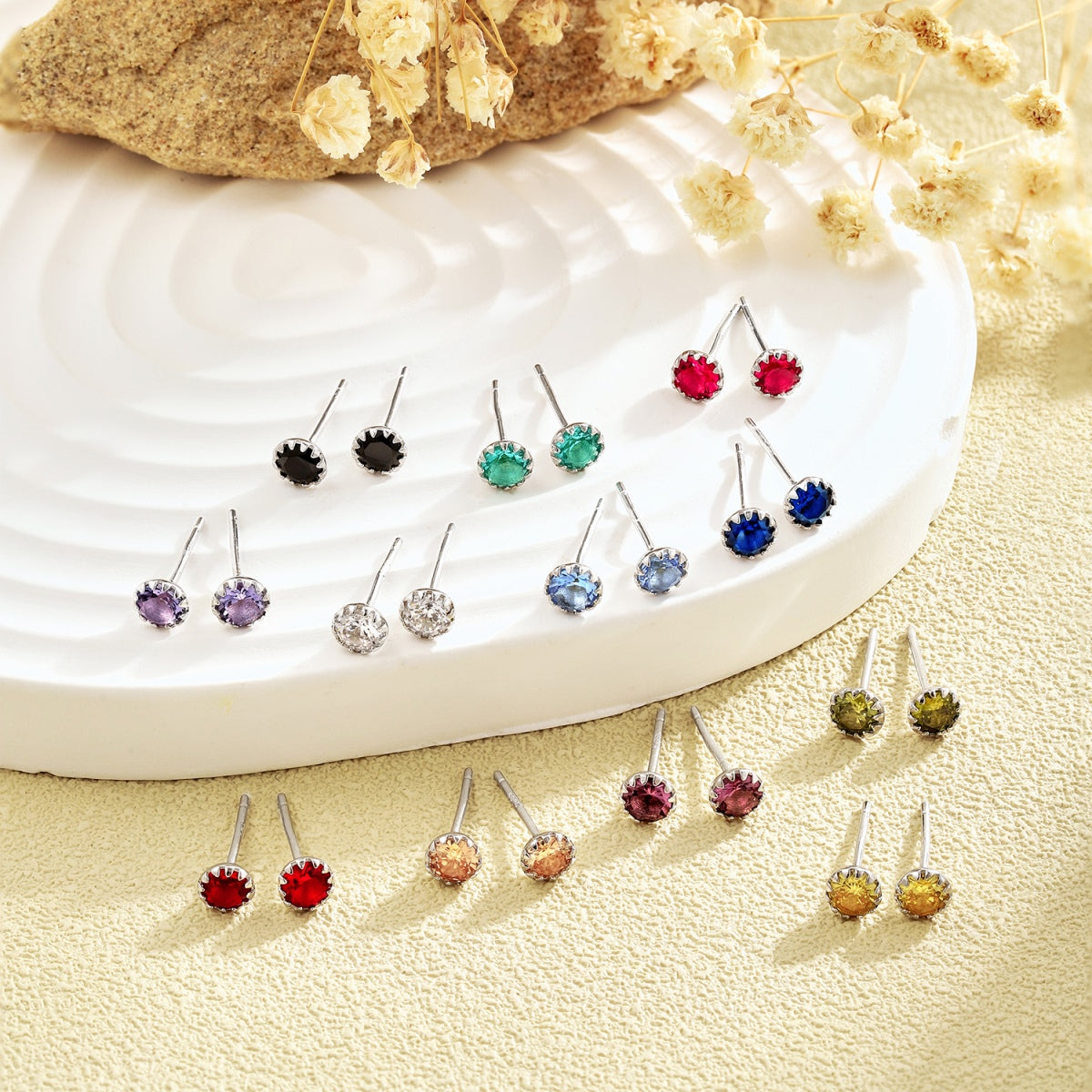 [Kismet Jewels ]Sparkling Colorful Round Shape Earrings