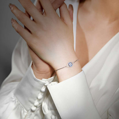 [Kismet Jewels ]Dazzling Eye Shape Necklace