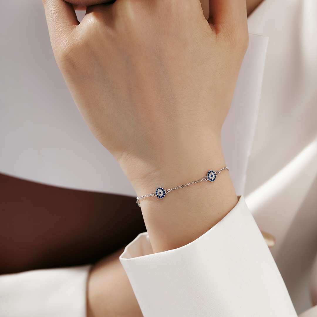 [Kismet Jewels ]Delicate Round Shape Pendent Necklace