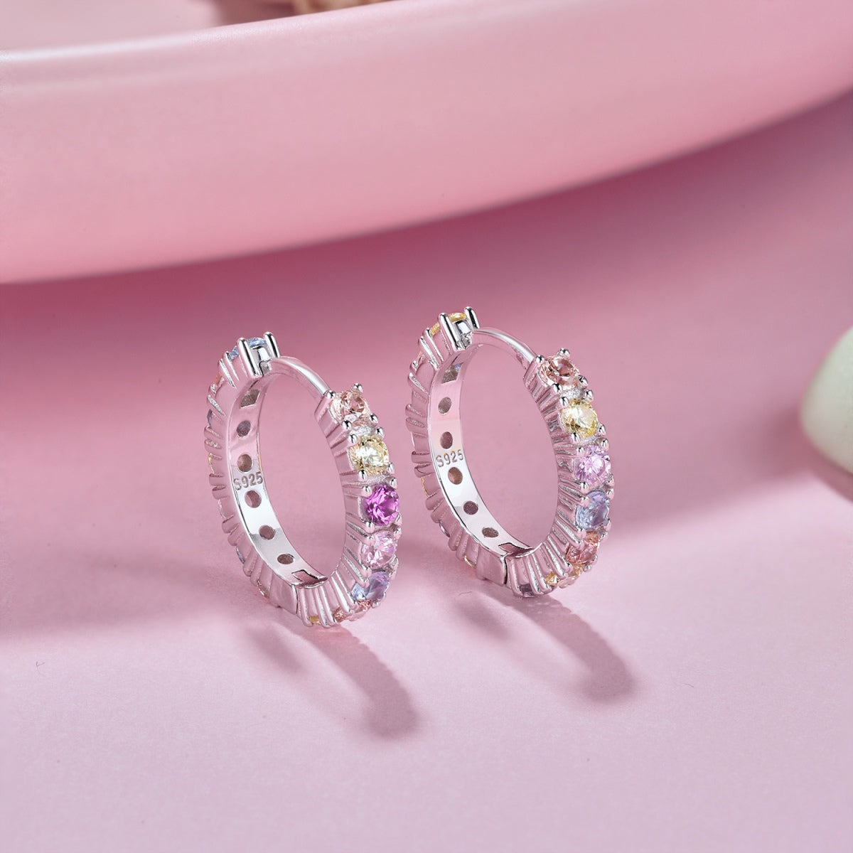 [Echo Fine ]Radiant Colorful Round Cut Earrings