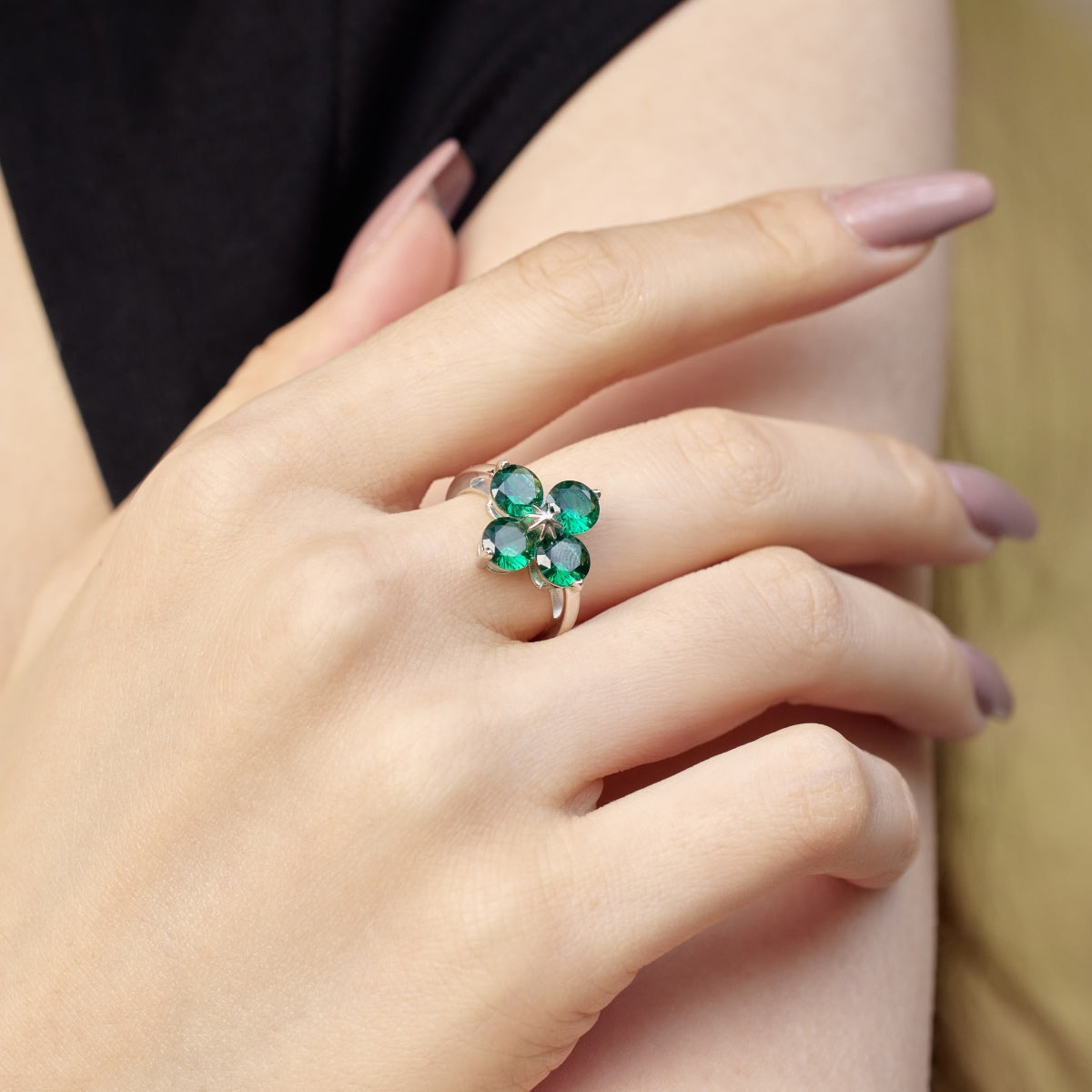 [Kismet Jewels ]Four-Leaf Clover Eight-Pointed Star Ring