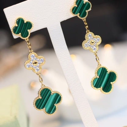 [Kismet Jewels ]CLOVER EARRINGS GOLD MALACHITE DIAMOND 3 MOTIF