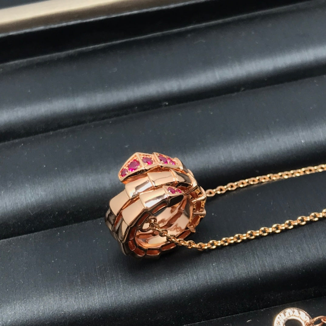 [Kismet Jewels ]SERPENTI PEDANT NECKLACE