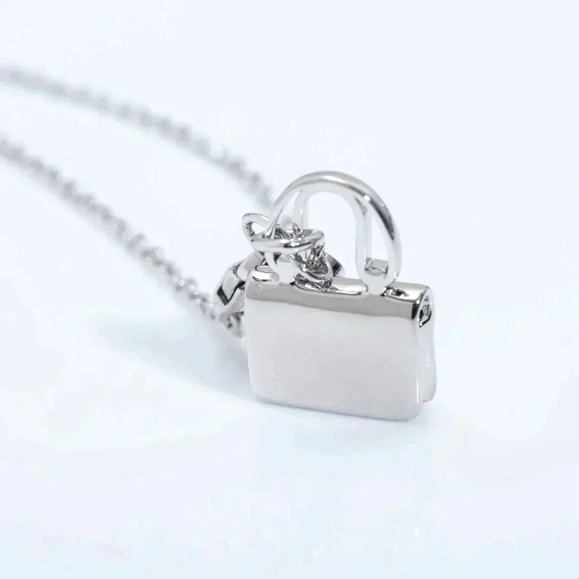 [Echo ]AMULETTE PEDANT SILVER NECKLACE