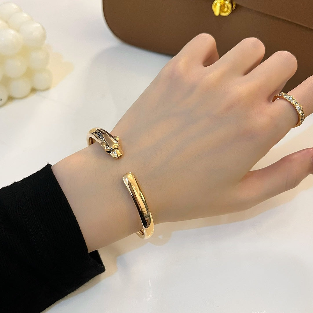 [Kismet Jewels ]PANTHERE GOLD OPEN BRACELET