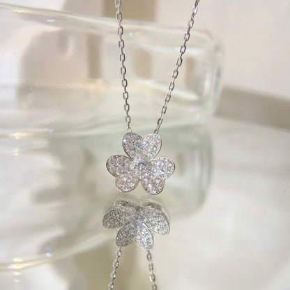 [Kismet Jewels ]FLOWER DIAMOND NECKLACE