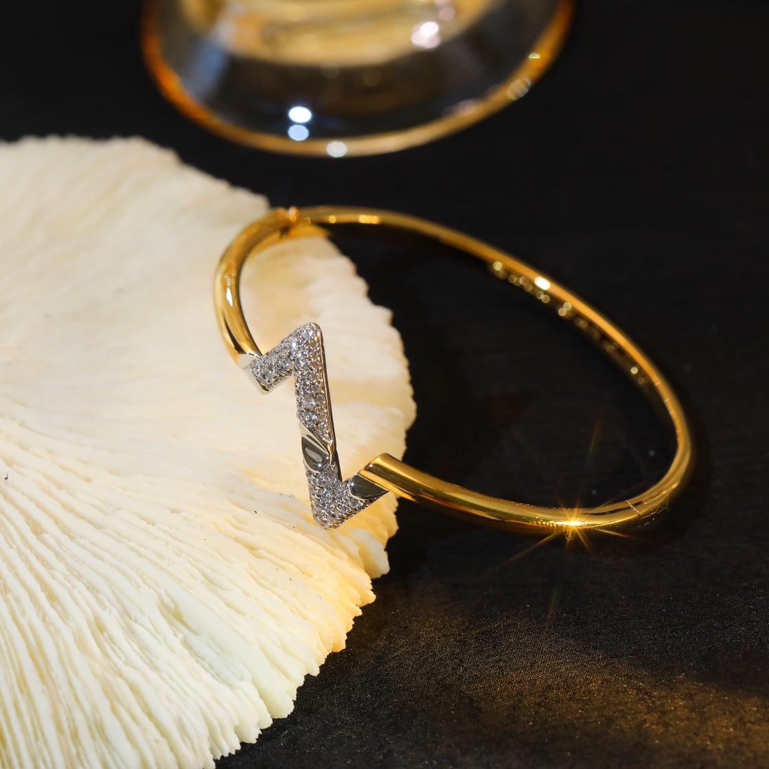 [Kismet Jewels ]VOLTE UPSITE DOWN GOLD DIAMOND BRACELET