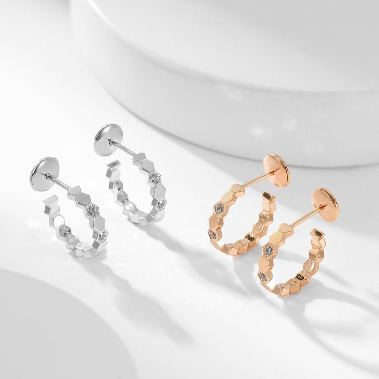 [Echo ]BEE LOVE DIAMOND HOOP EARRINGS