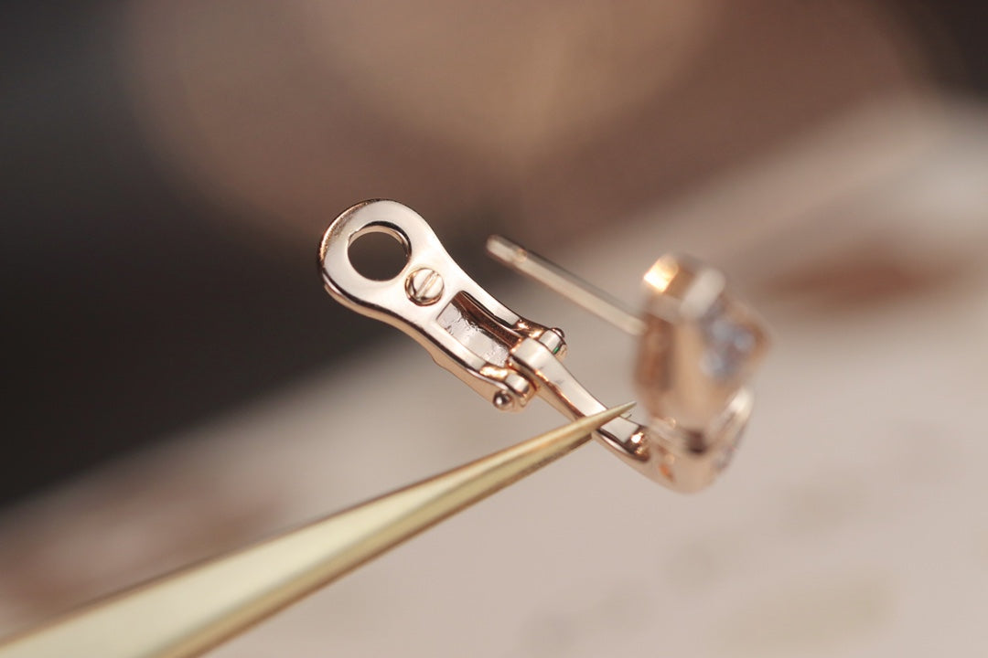[Echo ]SERPENT PINK GOLD DIAMOND EARRINGS