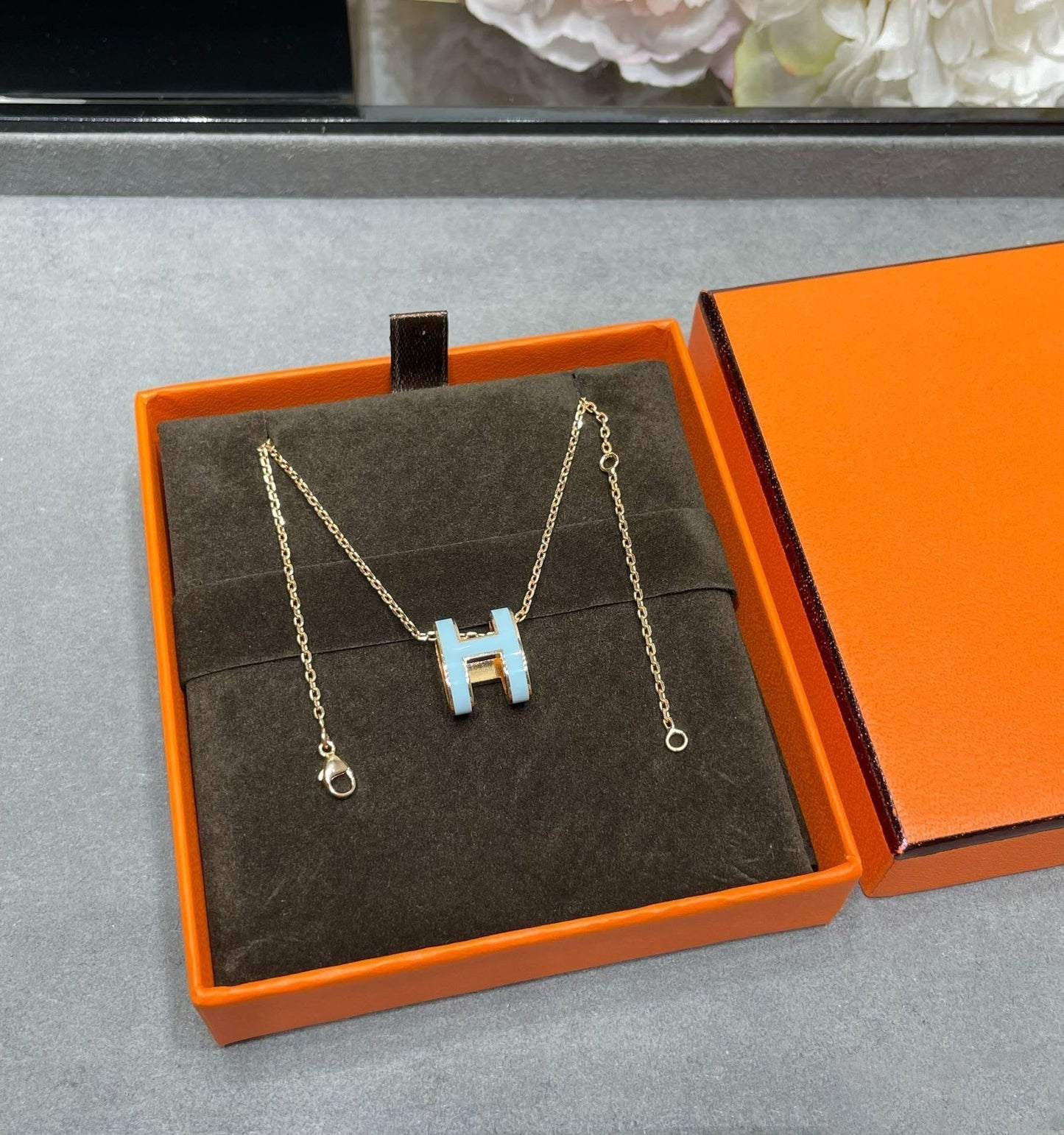 [Kismet Jewels ]POP H SKY BLUE NECKLACE