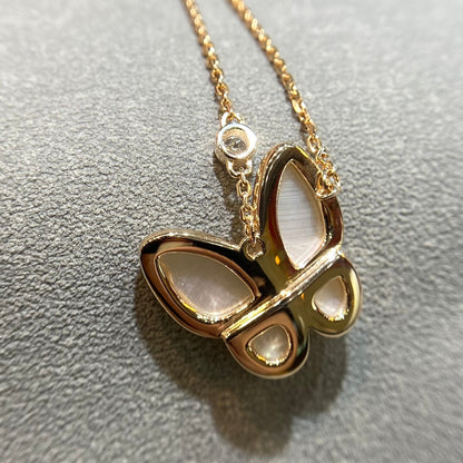 [Kismet Jewels ]BUTTERFLY MOP DIAMOND NECKLACE