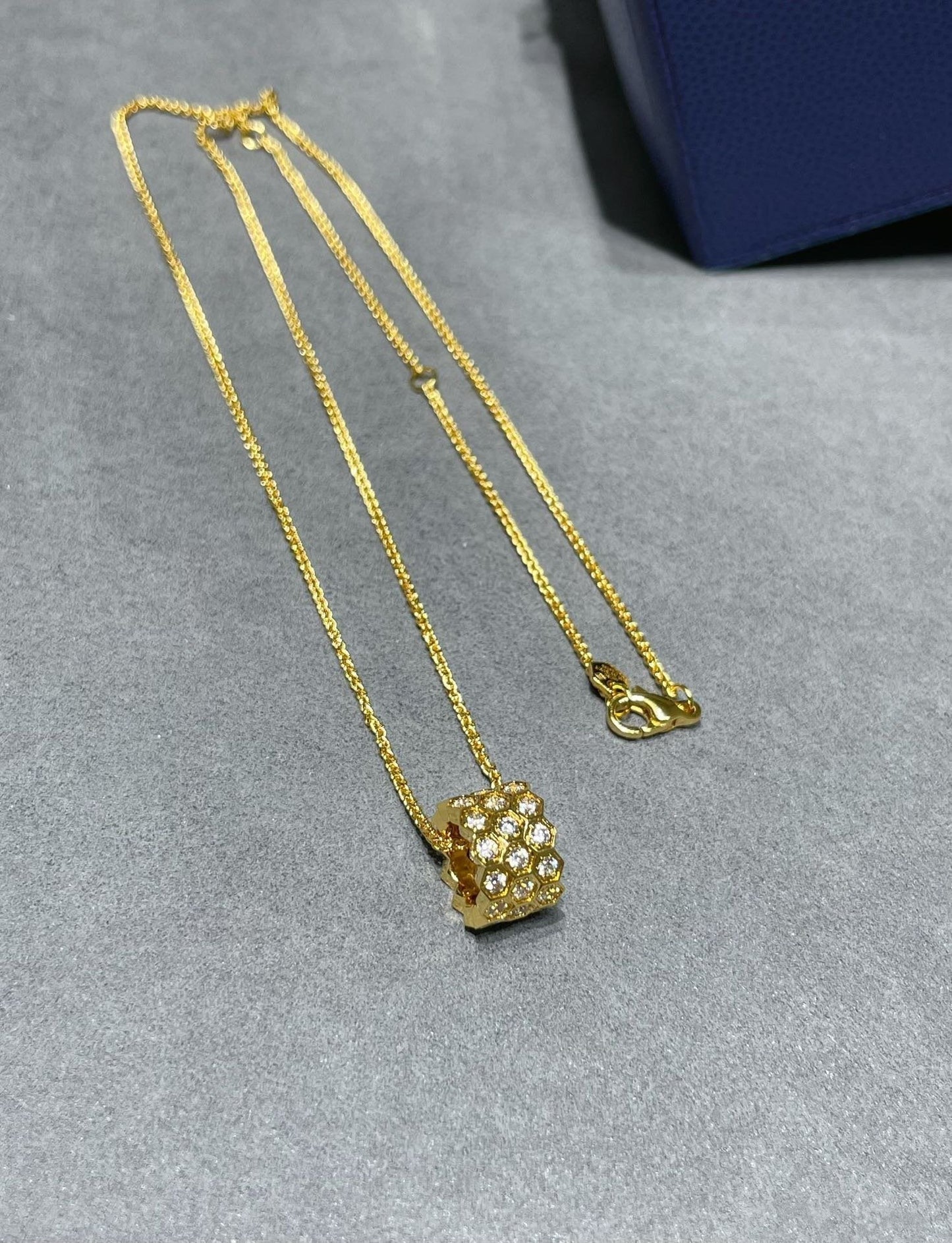 [Echo ]BEE LOVE DIAMOND PAVED 3 ROW NECKLACE