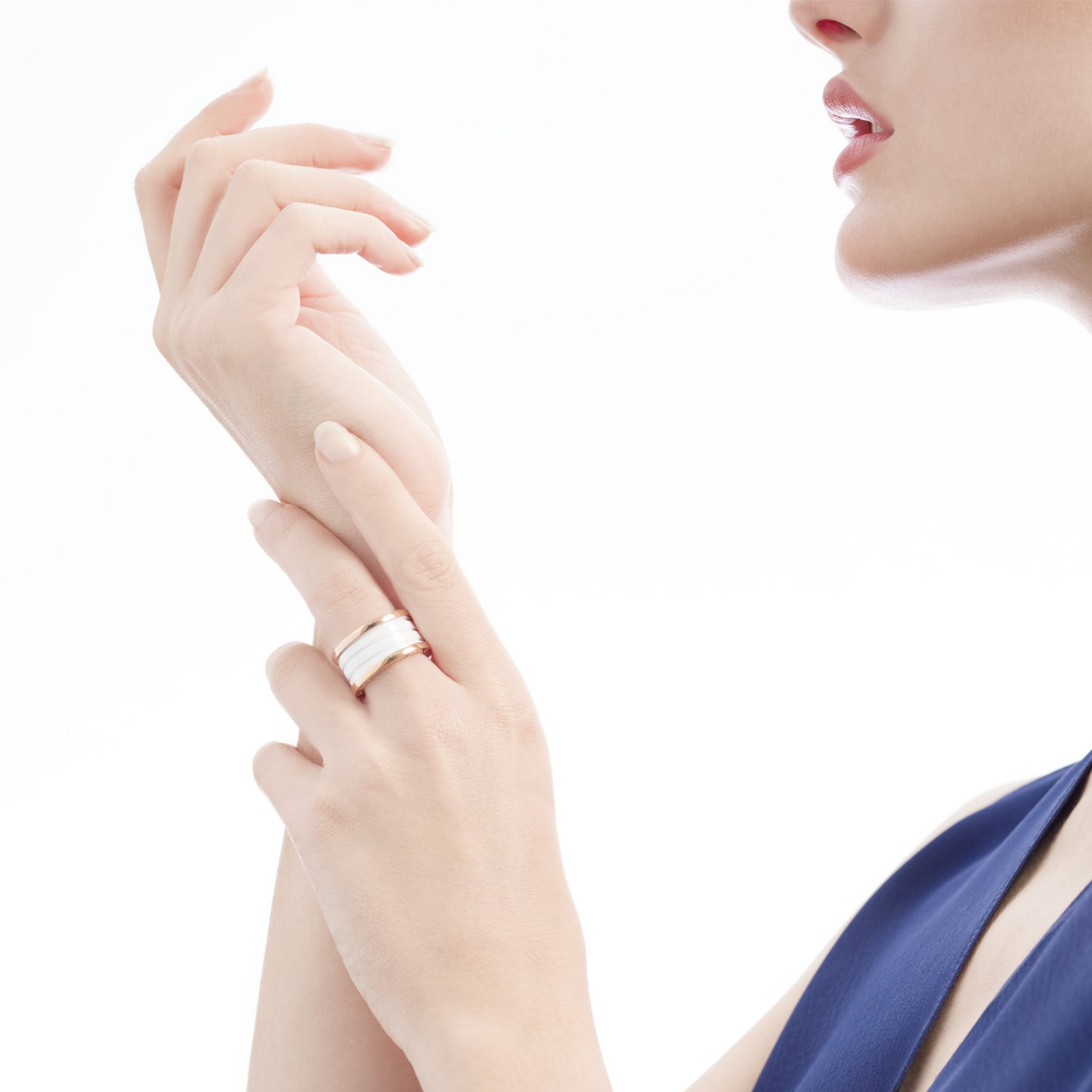 [Kismet Jewels ]ZERO 1 FOUR-BAND LOOPS AND WHITE CERAMIC SPIRAL PINK GOLD RING