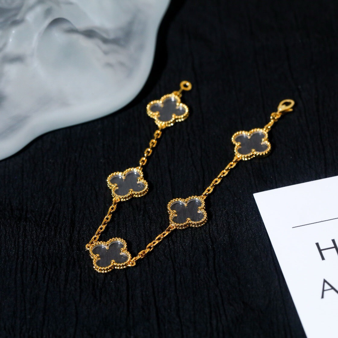 [Kismet Jewels ]CLOVER 5 MOTIF ROCK CRYSTAL PINK GOLD BRACELET