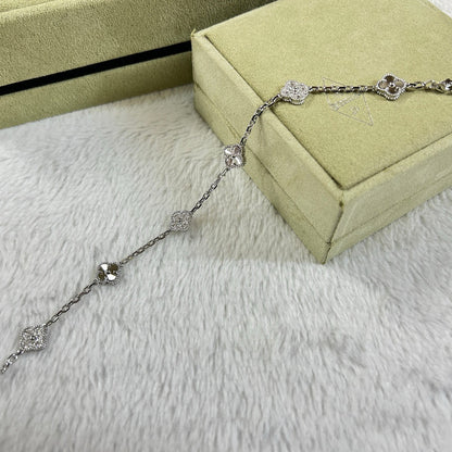 [Kismet Jewels ]CLOVER 6 MOTIF DIAMOND LASER BRACELET