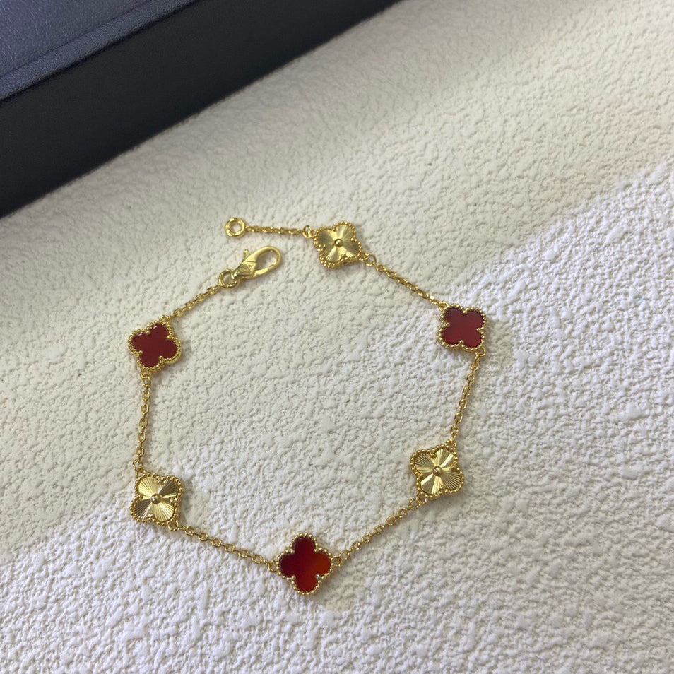 [Kismet Jewels ]CLOVER 6 MOTIF RED AGATE LASER BRACELET
