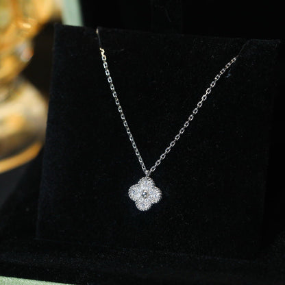 [Kismet Jewels ]CLOVER MINI 9.5MM PENDANT DIAMOND NECKLACE