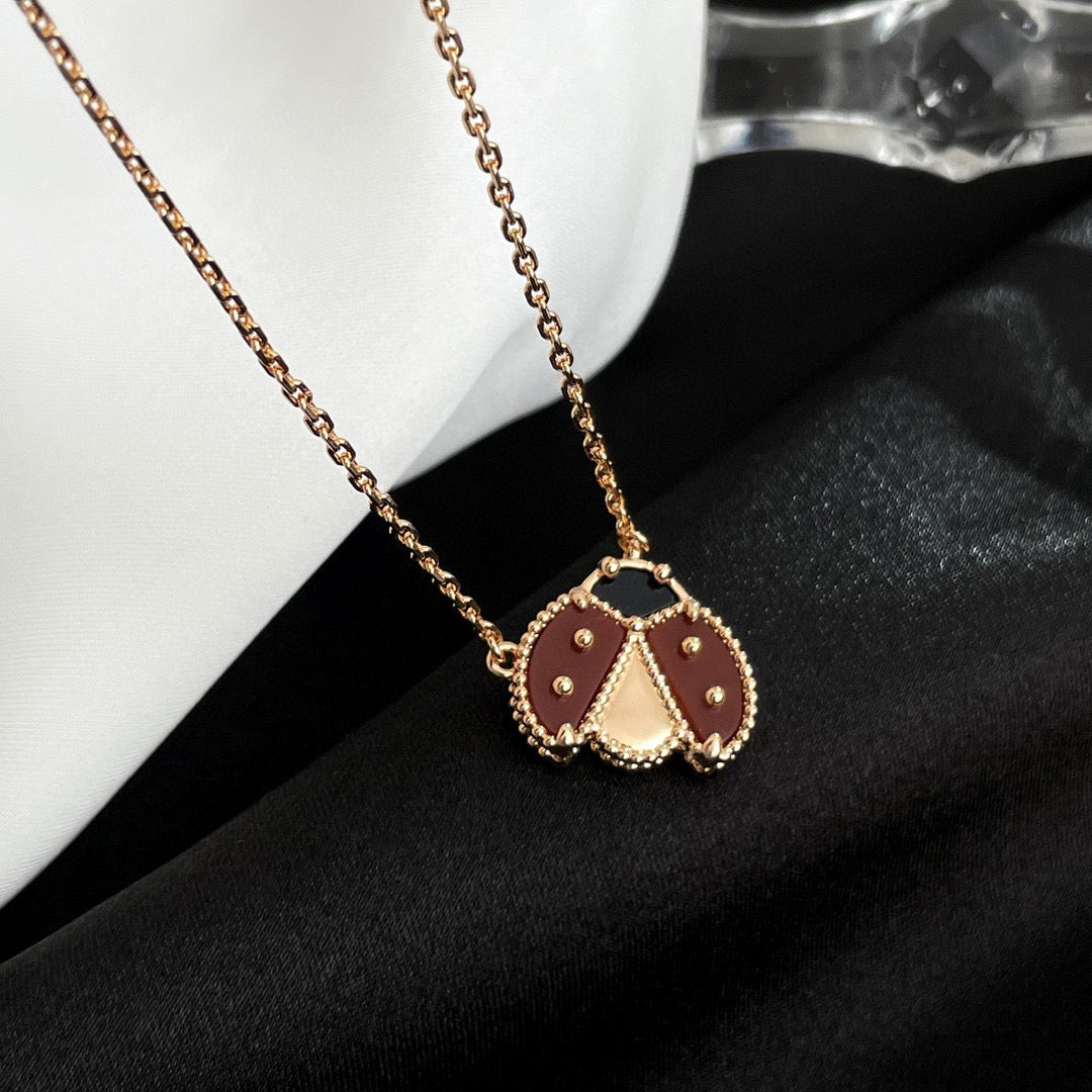 [Kismet Jewels ]LUCKY  CARNELIANS LADYBUG NECKLACE