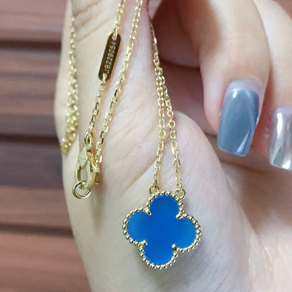 [Kismet Jewels ]CLOVER 15MM BLUE AGATE NECKLACE