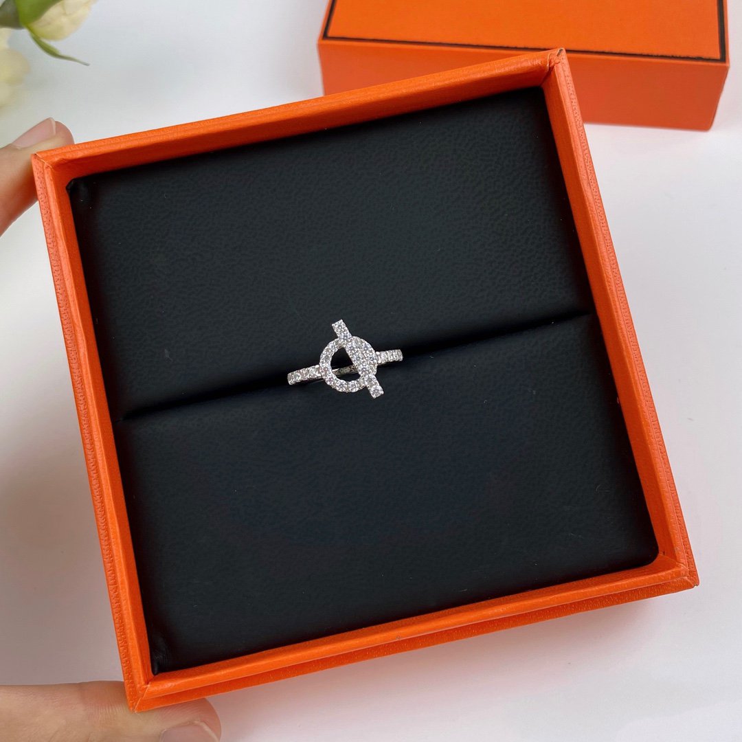 [Kismet Jewels ]ECHAPPEE RING SILVER DIAMOND