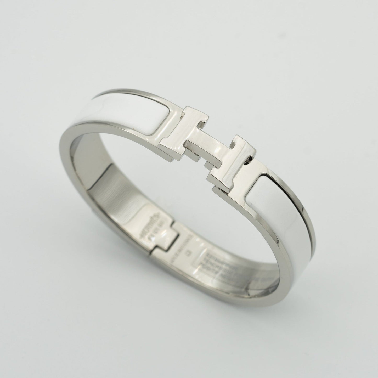 [Kismet Jewels ]H WHITE BRACELET