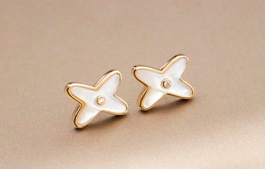 [Echo ]JEUX DE WHITE MOP PINK GOLD DIAMOND EARRINGS