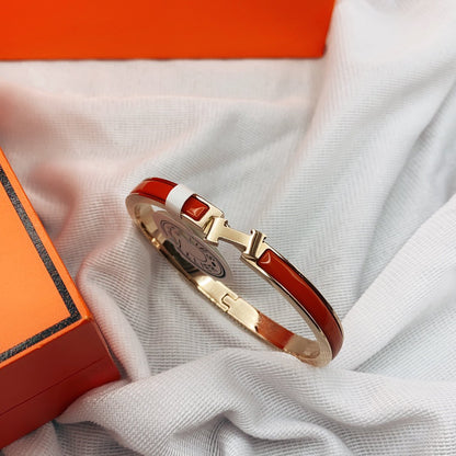 [Kismet Jewels ]CLASSIC HM CLIC RED 8MM ENAMEL BRACELET