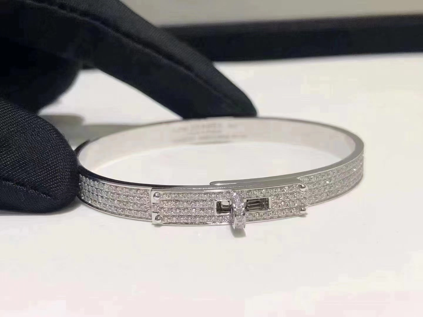 [Kismet Jewels ]HM KELLY BRACELET IN SILVER AND FULL PAVE DIAMOND