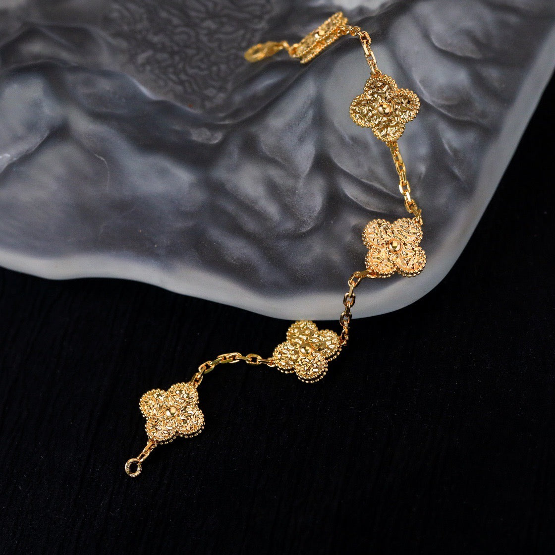 [Kismet Jewels ]CLOVER 5 MOTIFS BRONZING BRACELET