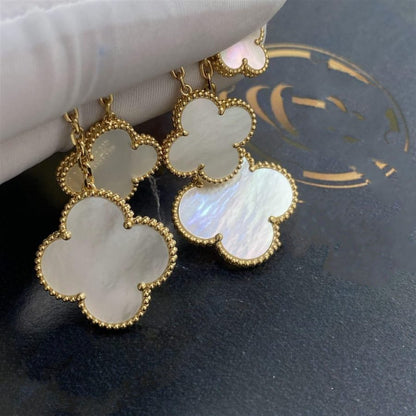 [Kismet Jewels ]CLOVER EARRINGS WHITE MOP 4 MOTIFS GOLD