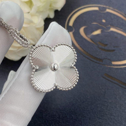 [Kismet Jewels ]CLOVER 25MM SILVER BIG CLOVER NECKLACE
