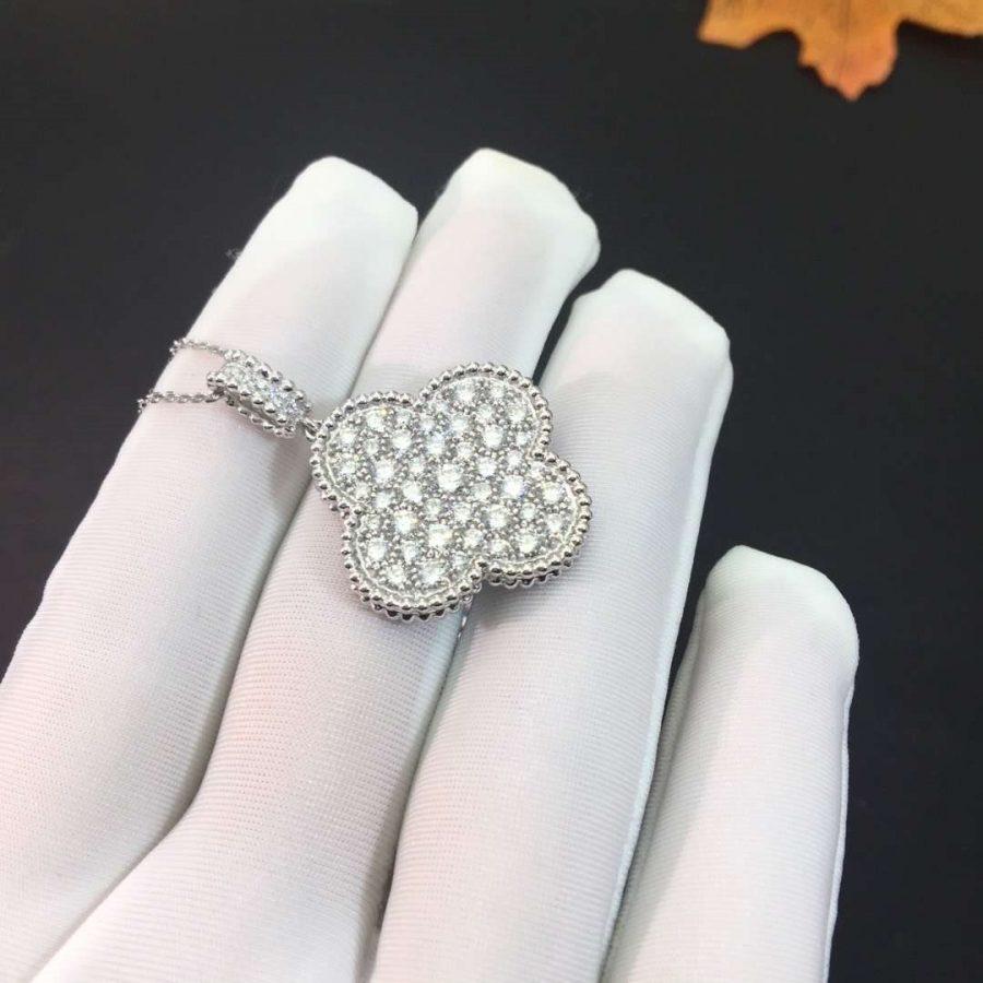 [Kismet Jewels ]CLOVER 25MM SILVER FULL DIAMOND BIG CLOVER NECKLACE